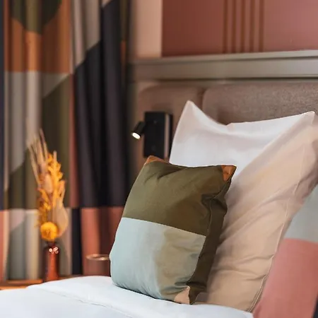 Hotel La Belle 4*