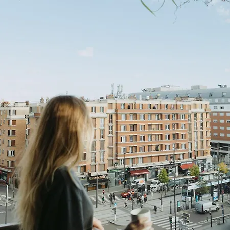 La Belle Hotel